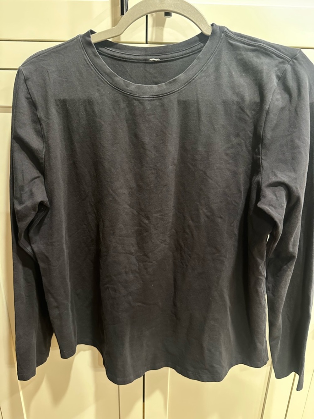 lululemon athletica Long Sleeve Tee - Black